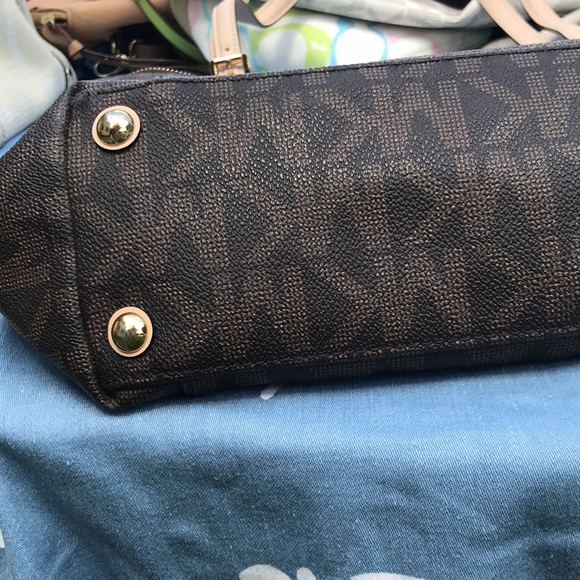 Michael Kors Brown Tote Bag - Picture 2 of 9